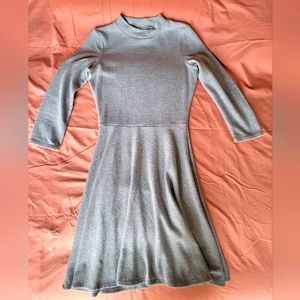 Soft Gray Winter dress w/skater skirt Decree sz Small mock turtleneck very soft!